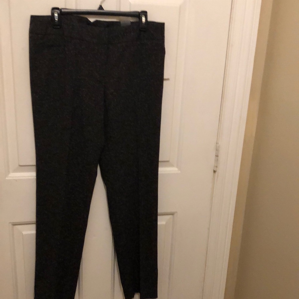 Amanda and Chelsea black dress pant size 10
